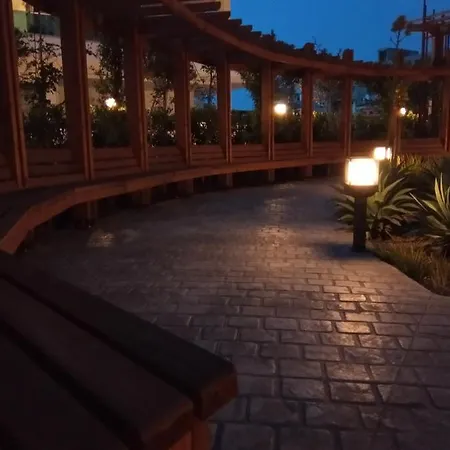 公寓 Beautiful In Cyprus 凯里尼亚